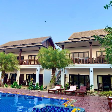 Vang Vieng Savanh Sunset View Resort Exterior foto